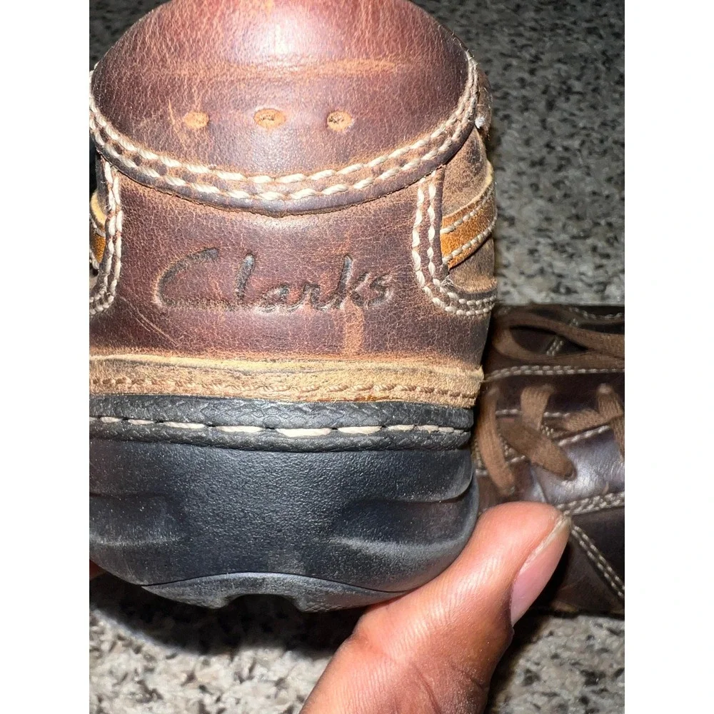 Clarks Men 10.5 M Brown Leather Walking Shoes 78133 Y2K Era 2007